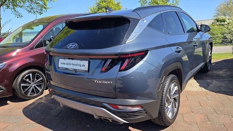 Gebraucht Hyundai Tucson Select 136 PS (100 kW) 2021 Grau SUV