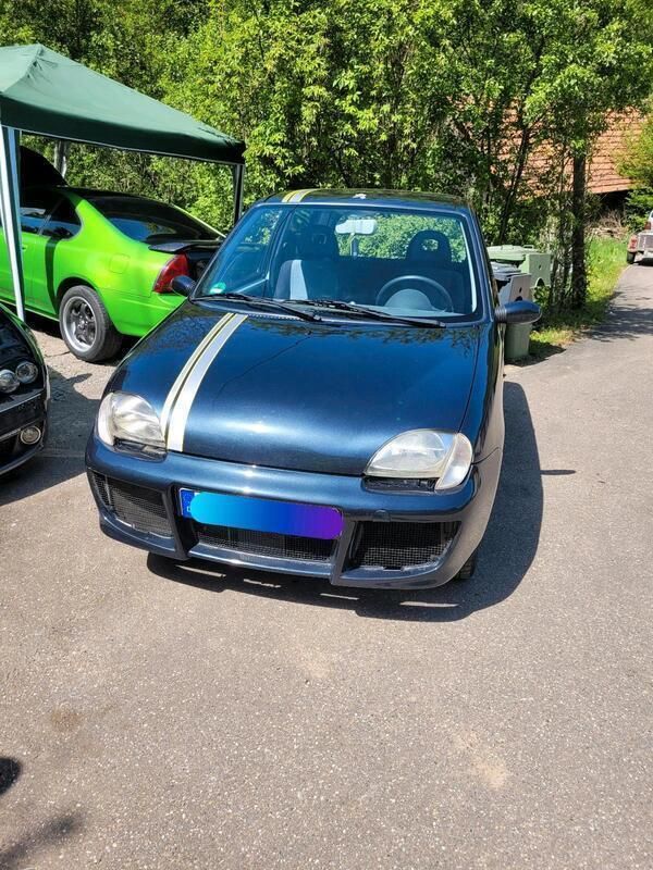 Schwarz Gebraucht 2003 Fiat Seicento Kleinwagen | 1.050 € (Fairer Preis) - Bild 1/4