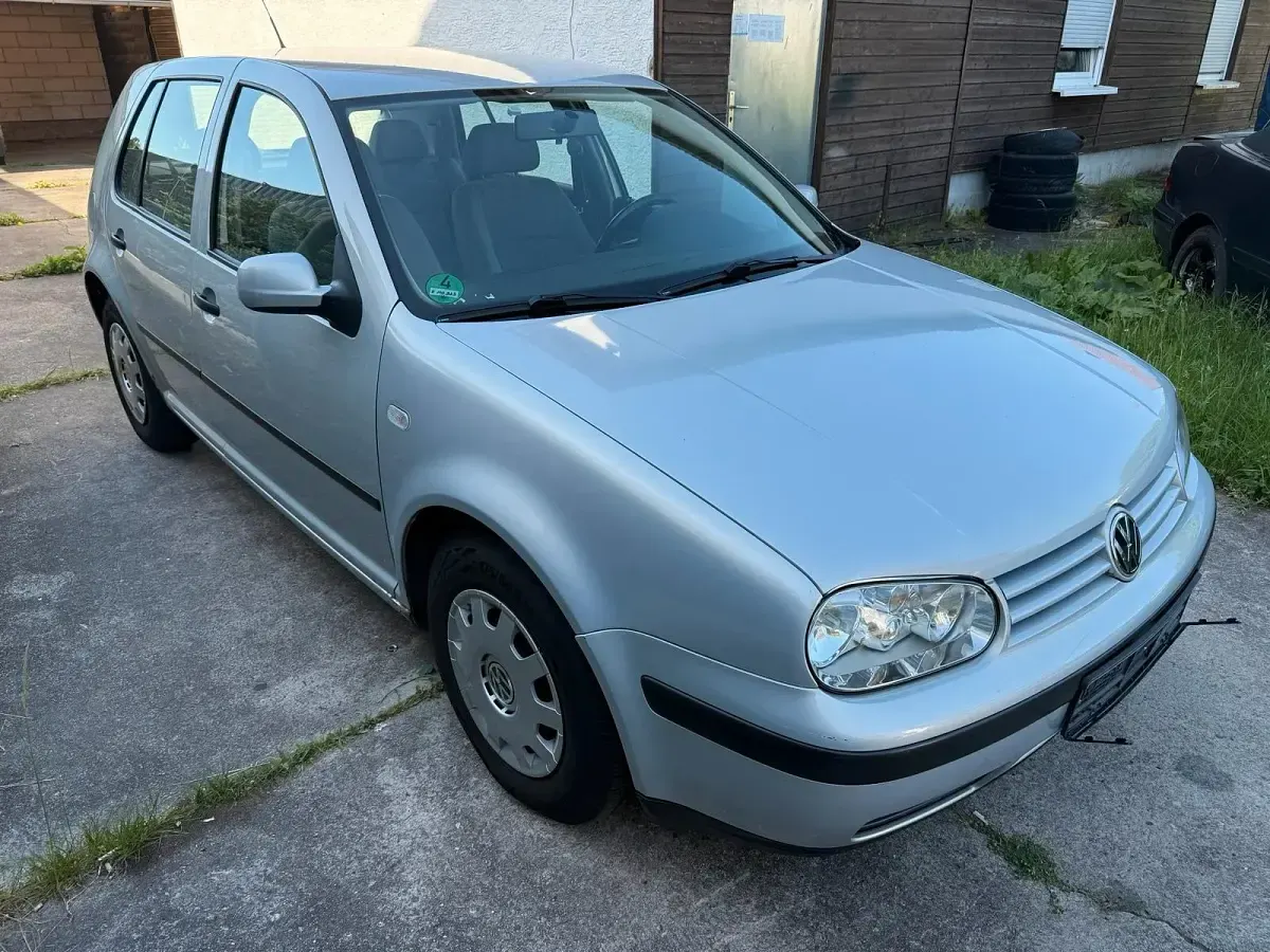 Gebraucht VW Golf III 75 PS (55 kW) 1998 Silber Limousine