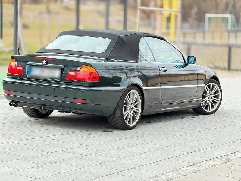Gebraucht BMW 325 2004 Grün Cabrio