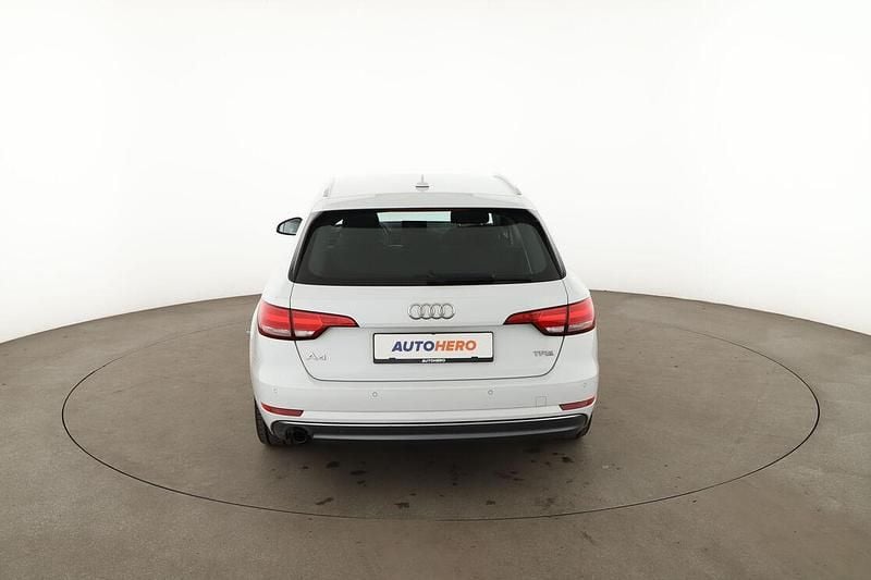 Gebraucht Audi A4 Sport 150 PS (110 kW) 2018 Weiß Kombi