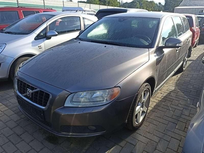 Grau Gebraucht 2007 Volvo V70 Summum Kombi | 2.500 € (Superpreis) - Bild 1/4