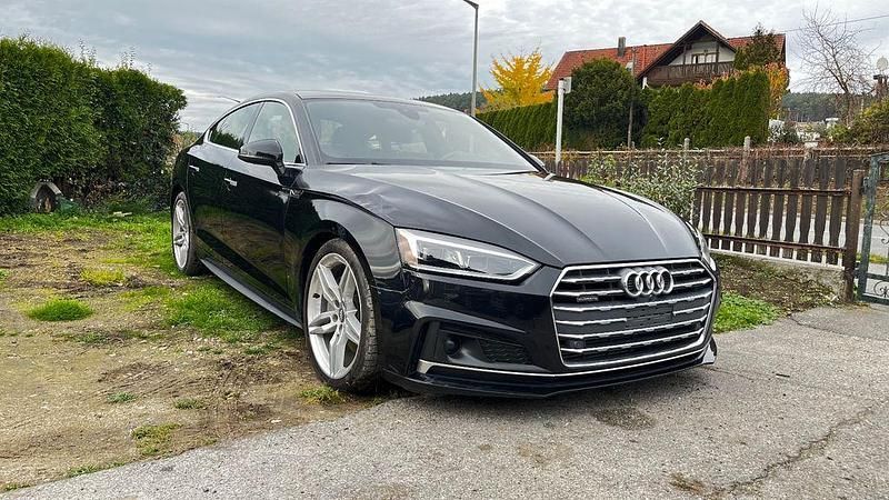 Gebraucht Audi A5 Sportback Design 252 PS (185 kW) 2018 Schwarz Kleinwagen