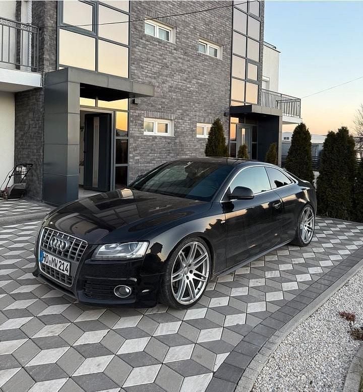 Schwarz Gebraucht 2009 Audi A5 S-line plus Coupé | 7.000 € (Guter Preis) - Bild 1/4