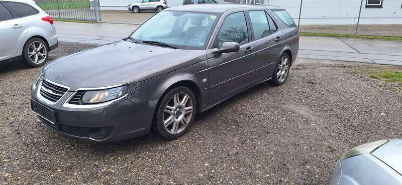 Grau Gebraucht 2006 Saab 9-5 Vector Kombi | 2.850 € (Guter Preis) - Bild 1/4