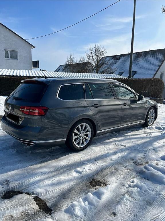 Gebraucht VW Passat Highline 190 PS (139 kW) 2016 Grau Kombi
