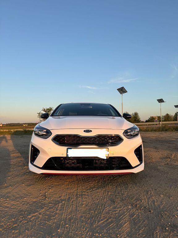 Gebraucht Kia ProCeed GT 204 PS (150 kW) 2019 Weiß Kombi