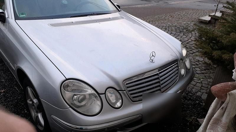 Brugt Mercedes E200 163 HK (119 kW) 2003 Sølv Sedan