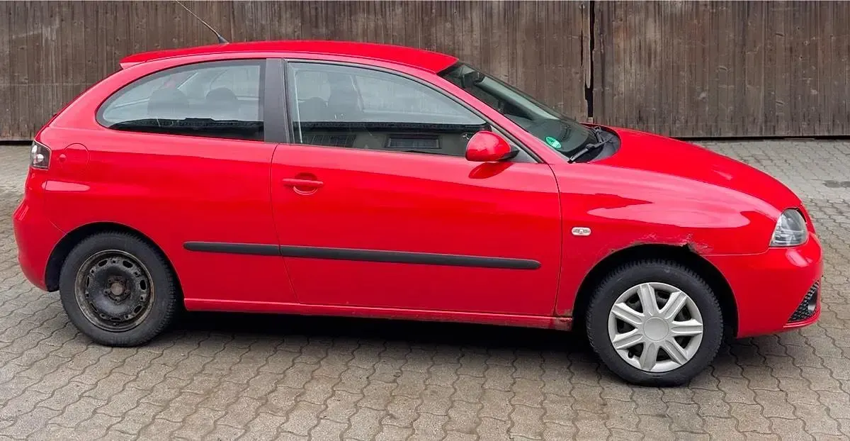 Gebraucht Seat Ibiza 86 PS (63 kW) 2008 Rot Kleinwagen