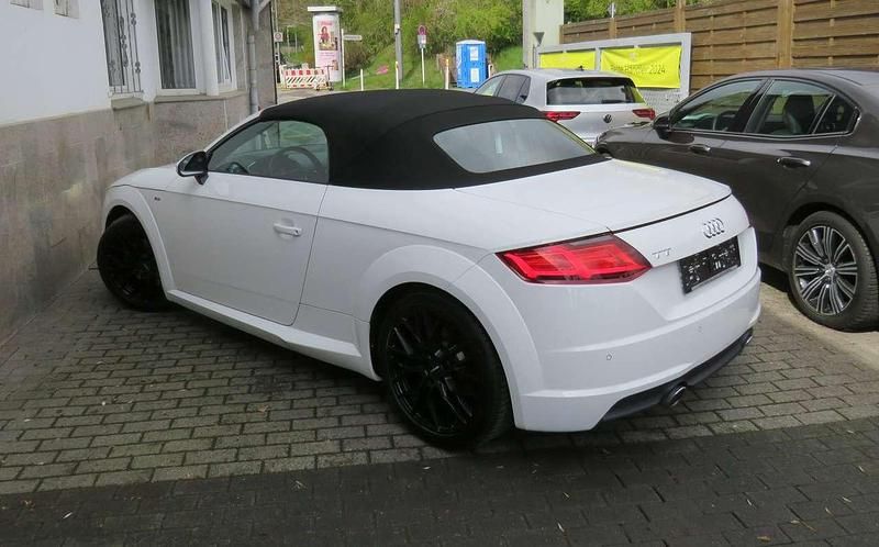 Gebraucht Audi TT S-Line 197 PS (144 kW) 2019 Ibisweiß Cabrio