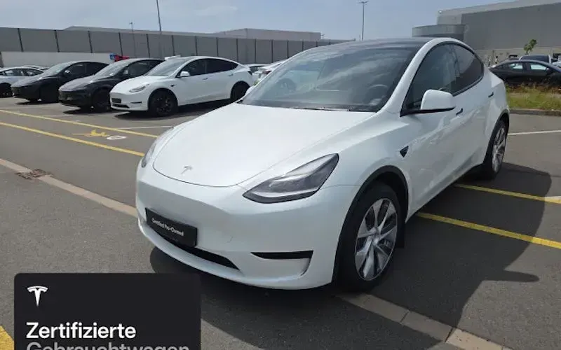 Gebraucht Tesla Model Y RWD 188 kW (256 PS) 2024 Weiß SUV