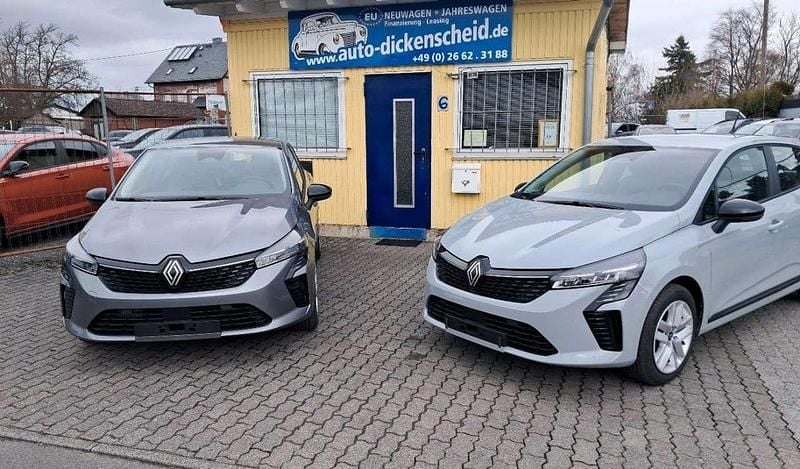 Neu Renault Clio V 91 PS (66 kW) 2026 Blau  grau  schwarz Kleinwagen