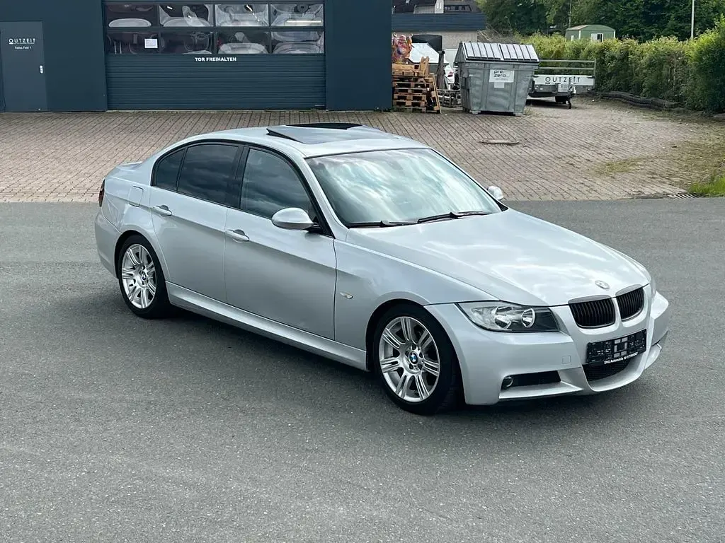 Gebraucht BMW 318 M Sport 129 PS (94 kW) 2007 Silber Limousine