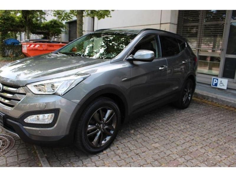 Silber Gebraucht 2013 Hyundai Santa Fe Premium SUV | 15.200 € (Teuer) - Bild 1/4