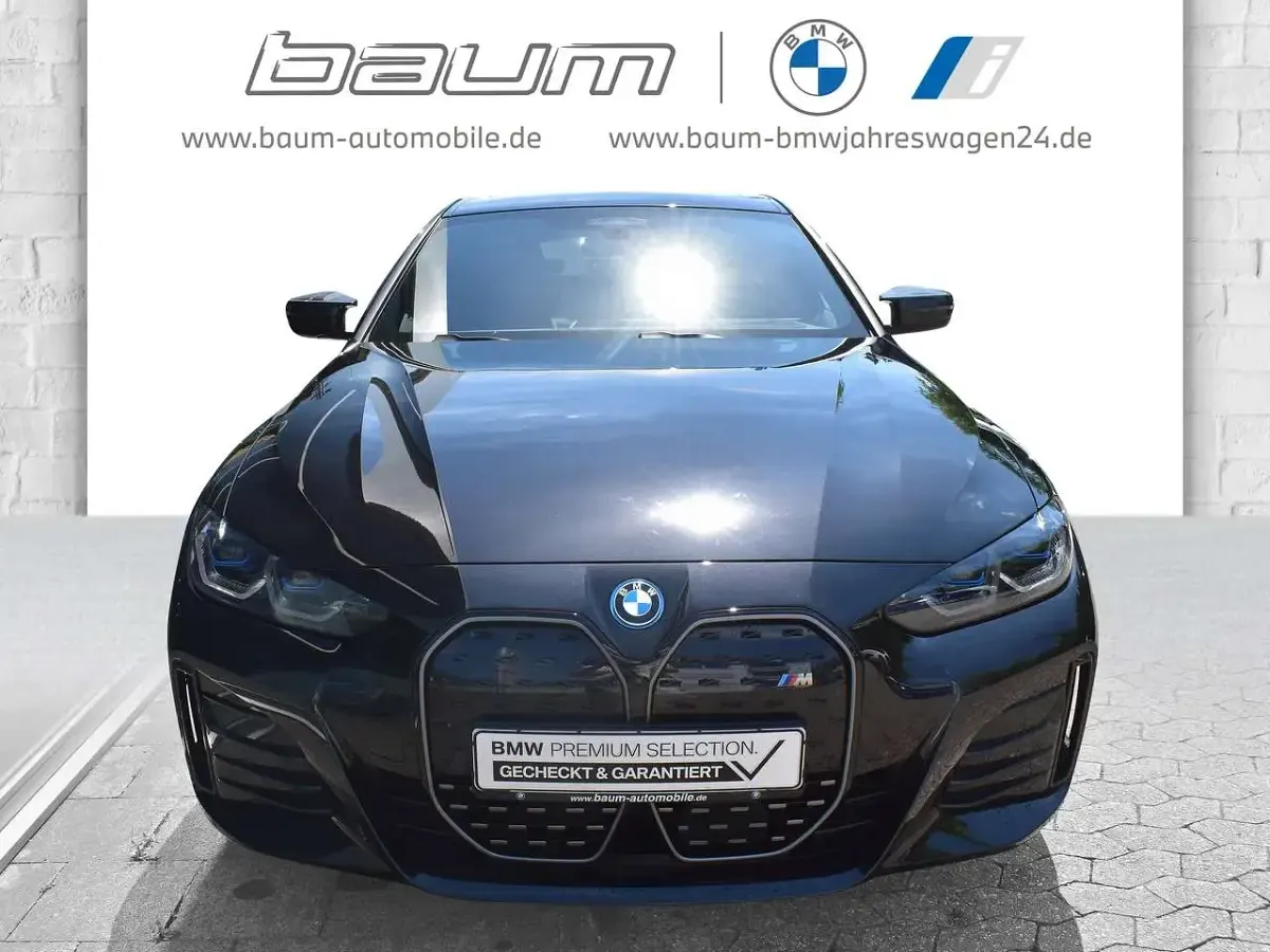 Gebraucht BMW i4 Performance 400 kW (544 PS) 2022 Saphirschwarz Limousine