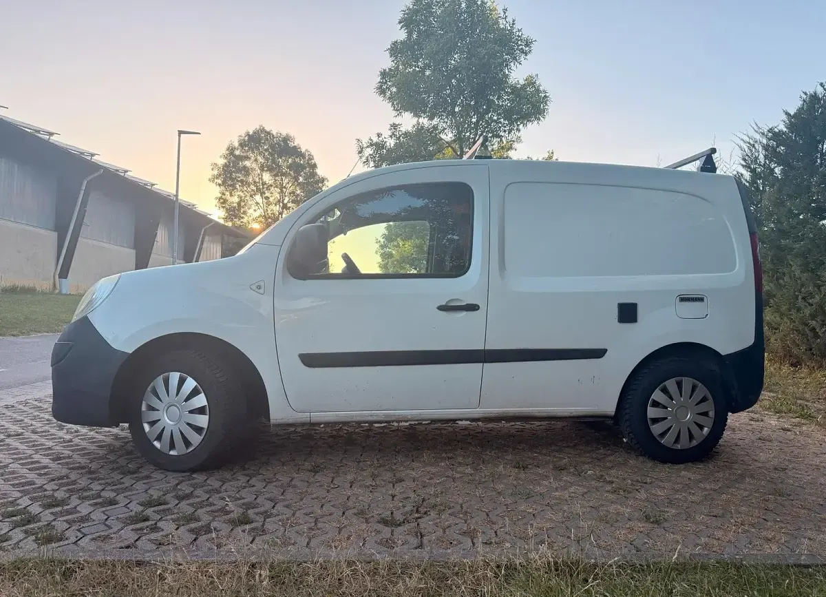 Gebraucht Renault Kangoo 98 PS (72 kW) 2009 Weiß Limousine