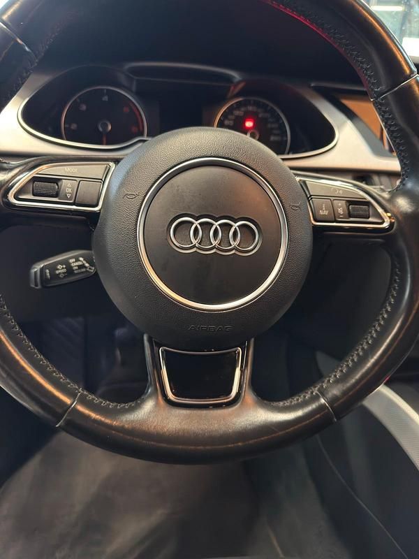 Weiß Gebraucht 2015 Audi A4 Kombi | 7.400 € (Superpreis) - Bild 1/4