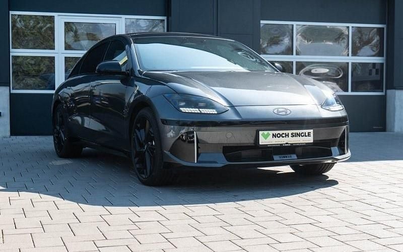 Nocturne gray metallic Gebraucht 2024 Hyundai Ioniq 6 Edition Limousine | 43.890 € (Guter Preis) - Bild 1/4