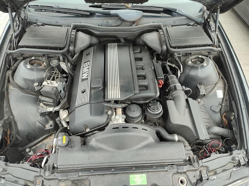 Gebraucht BMW 520 170 PS (125 kW) 2001 Schwarz Limousine