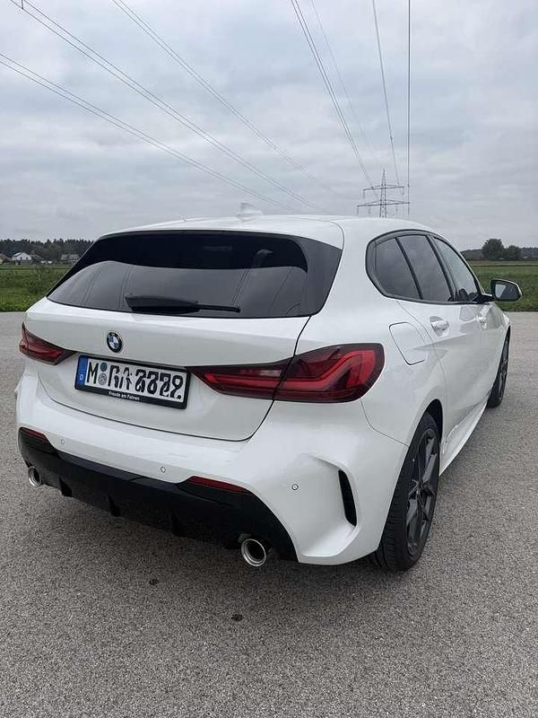 Gebraucht BMW 128 Shadowline 265 PS (194 kW) 2023 Weiß Limousine