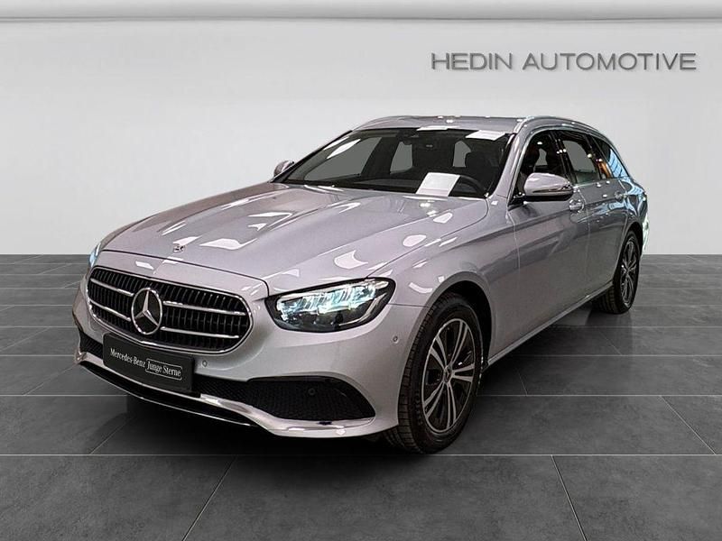 Gebraucht Mercedes E220 Avantgarde 200 PS (147 kW) 2022 Silber Kombi