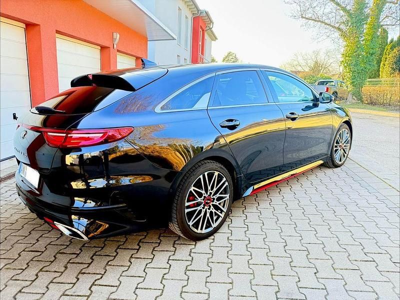 Gebraucht Kia ProCeed 204 PS (150 kW) 2020 Schwarz Kombi
