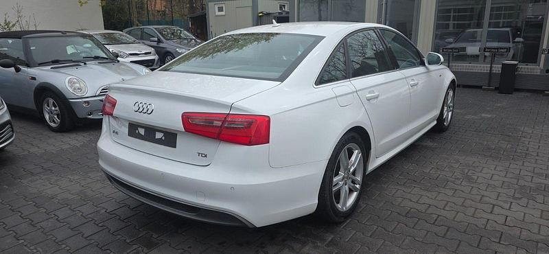 Używany Audi A6 S-Line 177 KM (130 kW) 2012 Biały Sedan/Limuzyna