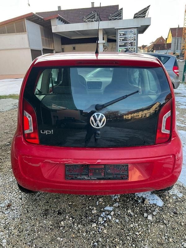 Gebraucht VW up! 75 PS (55 kW) 2012 Rot Kleinwagen