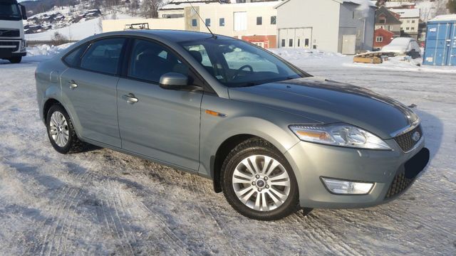 Grau metallic Gebraucht 2008 Ford Mondeo Limousine | 6.200 € (Etwas zu teuer) - Bild 1/4