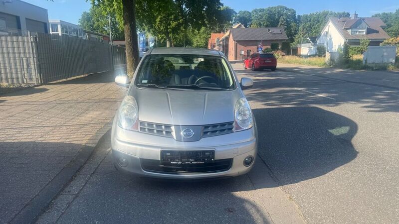 Gebraucht Nissan Note Acenta 88 PS (64 kW) 2008 Silber Van / Kleinbus