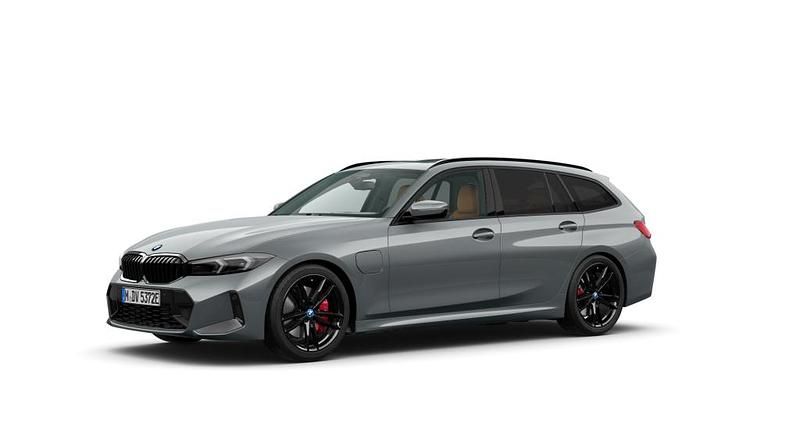 Gebraucht 2025 BMW 330 Efficient Dynamics Kombi | 48.555 € (Teuer) - Bild 1/3