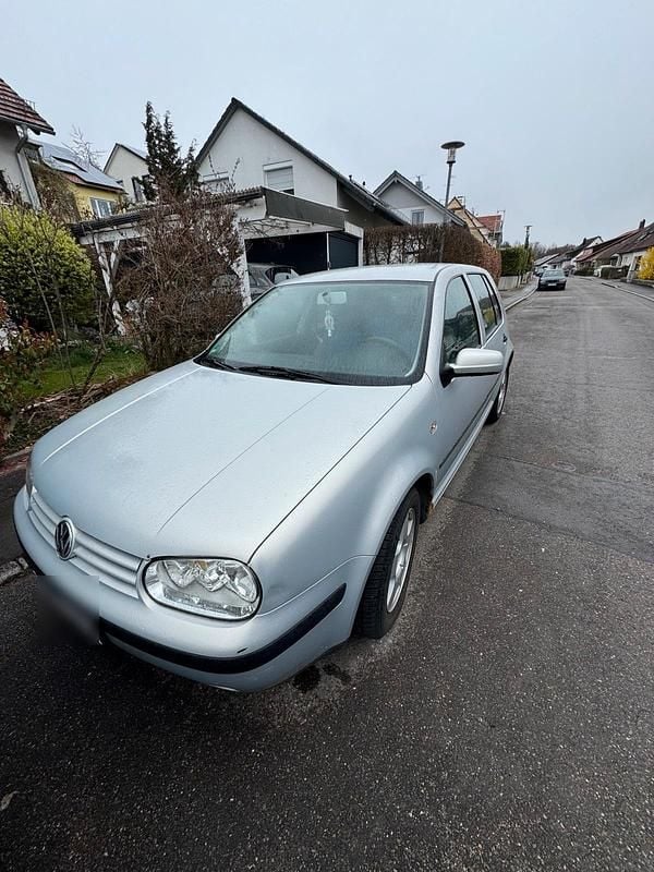 Gebraucht VW Golf IV 75 PS (55 kW) 2000 Grau Kleinwagen