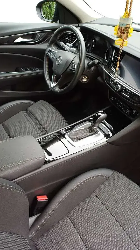 Gebraucht Opel Insignia Business 174 PS (127 kW) 2021 Limousine