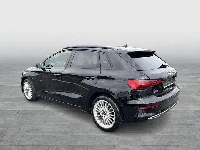 Gebraucht Audi A3 Advanced 150 PS (110 kW) 2023 Schwarz Limousine