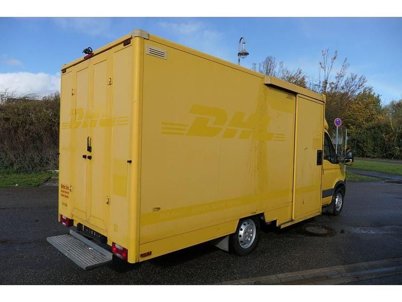 Gebraucht Iveco Daily 106 PS (77 kW) 2012 Gelb (metallic) Van