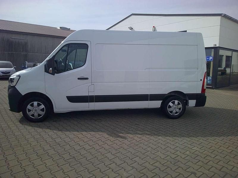 Gebraucht Renault Master Komfort 135 PS (99 kW) 2024 Mineral weiss Van / Kleinbus