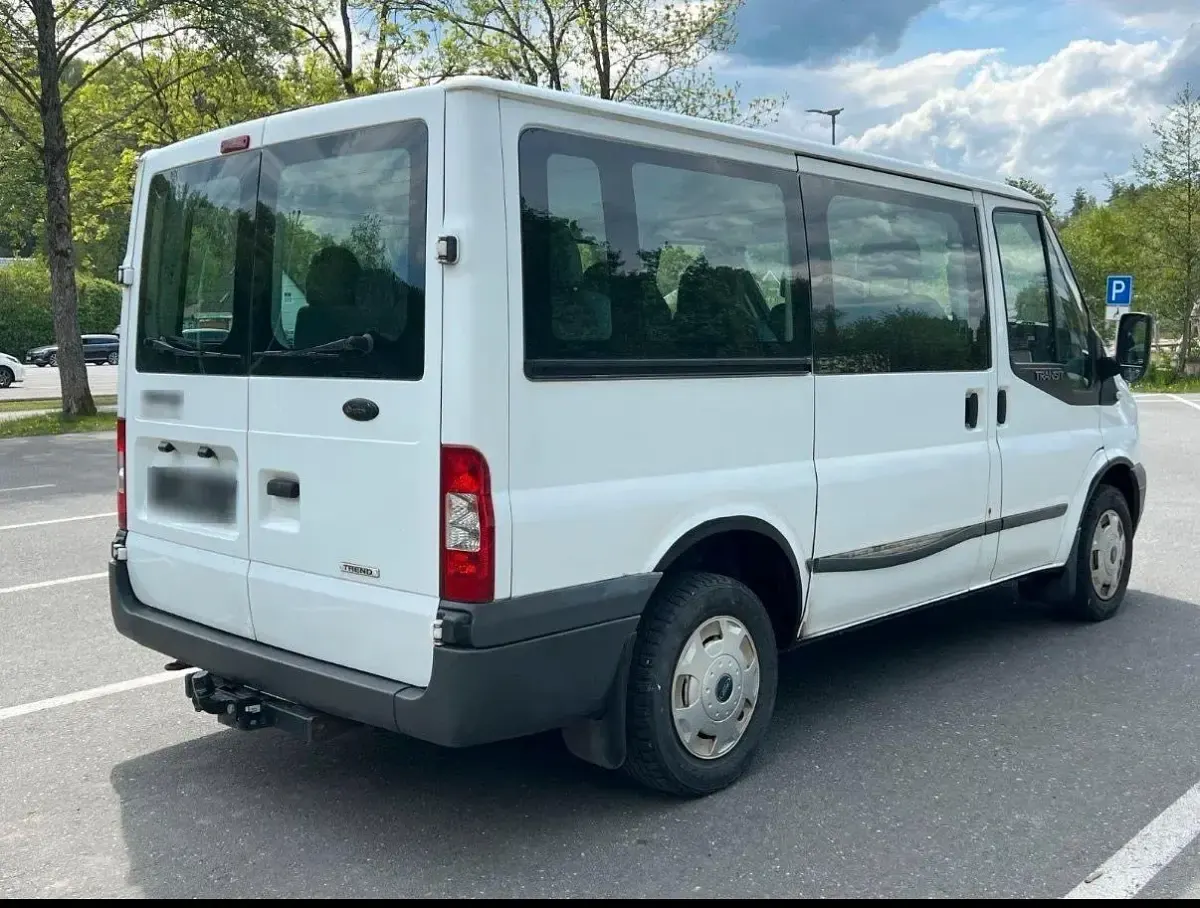 Używany Ford Transit 116 KM (85 kW) 2010 Biały Minivan