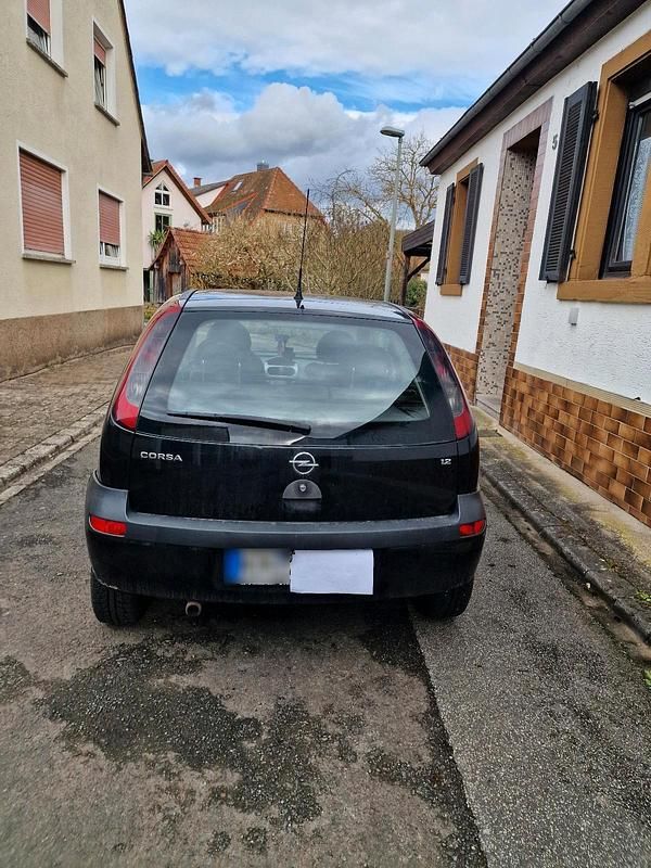 Gebraucht Opel Corsa 75 PS (55 kW) 2003 Schwarz Kleinwagen