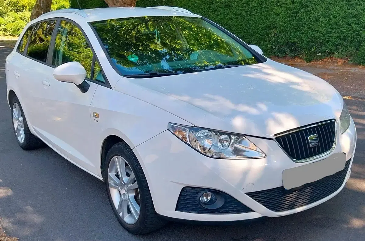 Gebraucht Seat Ibiza ST Style 105 PS (77 kW) 2010 Weiß Kombi