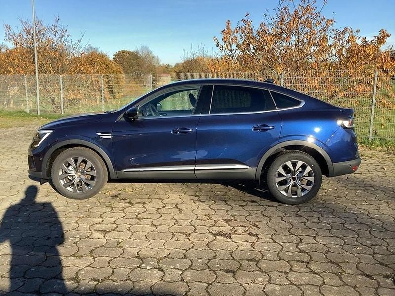 Neu Renault Arkana Techno 140 PS (102 kW) 2025 Blau SUV