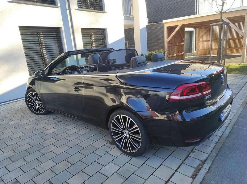 Gebraucht VW Eos Exclusive 140 PS (102 kW) 2014 Schwarz Cabrio