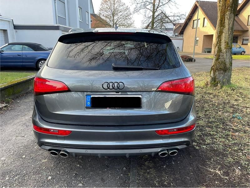 Gebraucht Audi SQ5 Advanced 326 PS (239 kW) 2016 Grau SUV