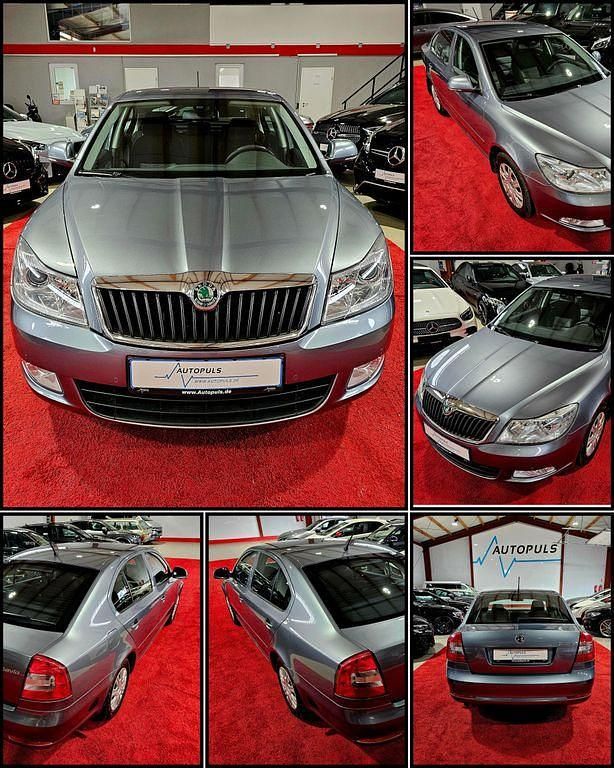 Gebraucht Skoda Octavia Ambition 122 PS (89 kW) 2012 Platingrau metallic (metallic) Limousine