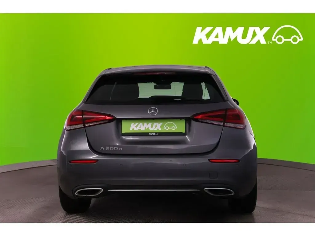 Gebraucht Mercedes A200 Progressive 150 PS (110 kW) 2021 Grau Limousine