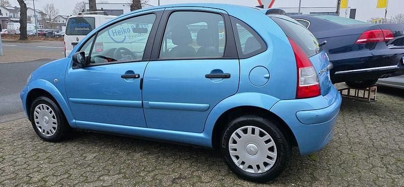 Gebraucht Citroën C3 73 PS (53 kW) 2006 Blau Kleinwagen