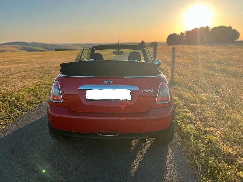 Gebraucht Mini Cooper Cabriolet 122 PS (89 kW) 2009 Rot Cabrio