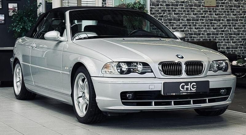 Silber Gebraucht 2001 BMW 325 Cabriolet Performance Cabrio | 14.990 € (Teuer) - Bild 1/4