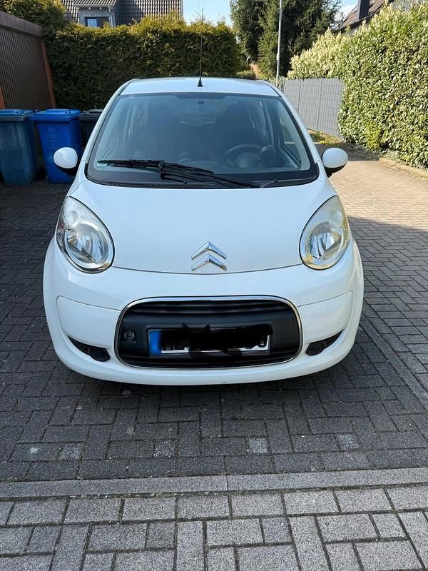 Gebraucht Citroën C1 68 PS (50 kW) 2011 Weiß Kleinwagen