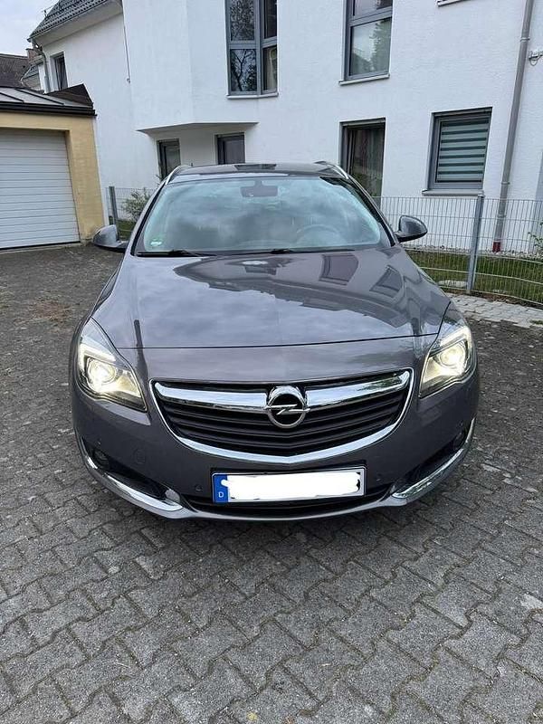Gebraucht Opel Insignia Innovation 170 PS (125 kW) 2016 Grau Kombi