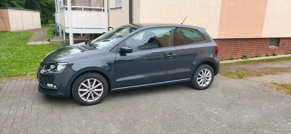 Usata VW Polo LOUNGE 60 CV (44 kW) 2016 Grigio Utilitaria